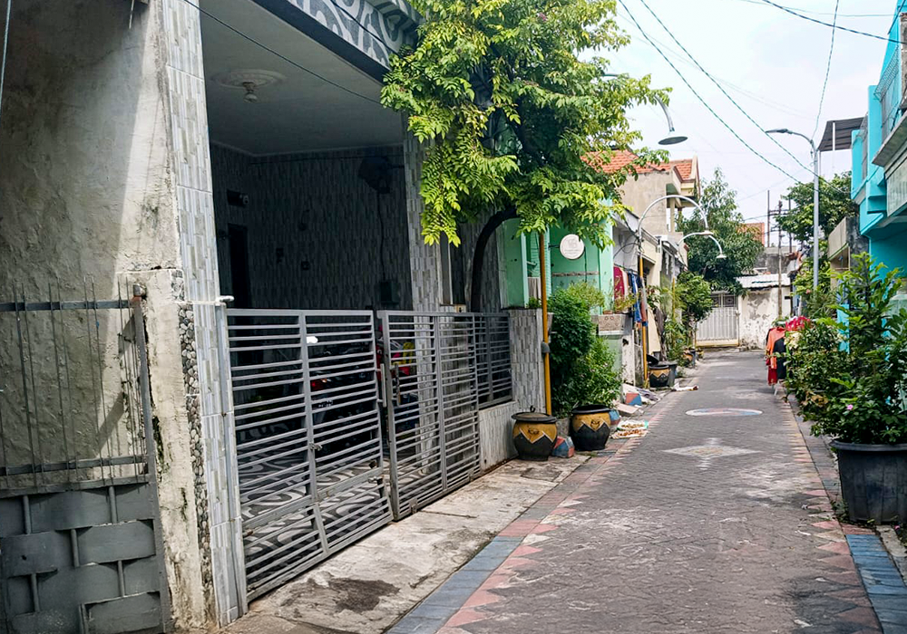 RUMAH DI KOTA SURABAYA - NPL268-1 - foto 2